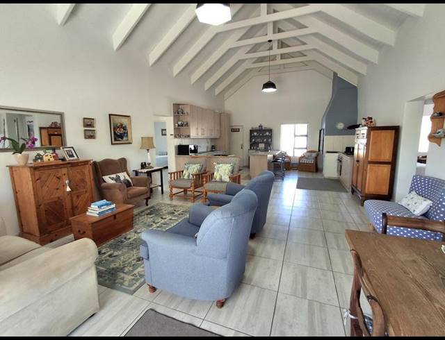 3 BEDROOM HOUSE FOR SALE IN BRITANNIA BAY